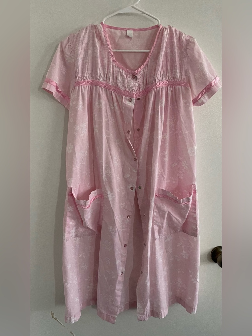 Kmart Light Pink Button-Front Floral Nightgown with Pockets Small Grandmacore
